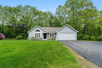 31 Henderson Rd Unit 17, Gilford, NH 03249