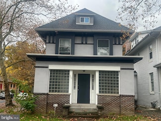 900 N 16th St, Harrisburg, PA 17103