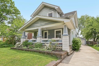 467 Brevoort Rd, Columbus, OH 43214