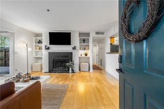 4624 Vinings Central Run SE Unit 122, Atlanta, GA 30339