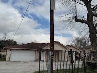 14619 Bonham St, Houston, TX 77015