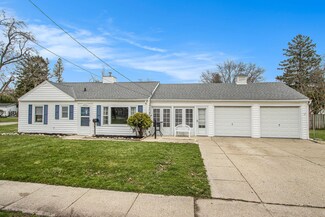 3009 Pasadena St, Kalamazoo, MI 49001