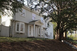 62 Fairway Rd, Chestnut Hill, MA 02467