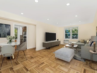3901 Independence Ave Unit 2T, Bronx, NY 10463
