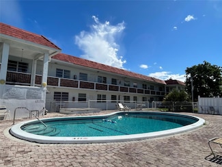 22 SE 3rd Terrace Unit 25, Dania, FL 33004