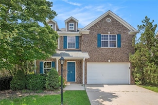 926 Hawthorn Ln, Grayson, GA 30017