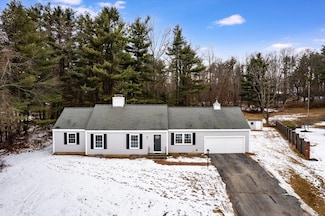 12 Orchard Hill Cir, Bedford, NH 03110