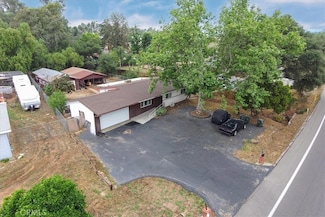 908 Bear Valley Pkwy, Escondido, CA 92025