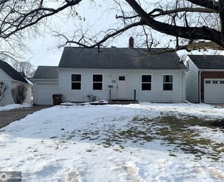 1515 N Carroll St, Carroll, IA 51401