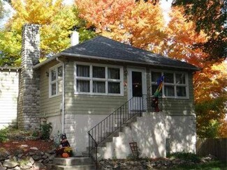 7 Marshall Ave, Saugus, MA 01906