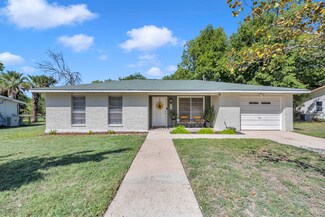 310 Julie St, Burnet, TX 78611