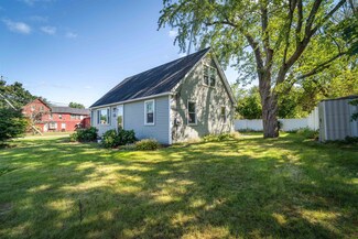 113 Derry St, Hudson, NH 03051