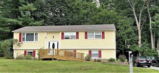 51 Heather Ln, Concord, NH 03301