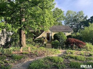 701 W Elm St, Carbondale, IL 62901