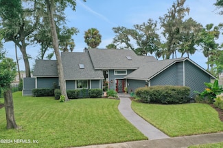 5397 Oak Bay Dr N, Jacksonville, FL 32277