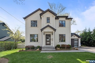 12-64 Orchard St Unit 1X, Fair Lawn, NJ 07410