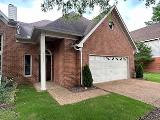 4031 Sawgrass Dr, Memphis, TN 38125
