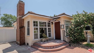 830 N Griffith Park Dr, Burbank, CA 91506