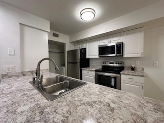 2130 Arbour Walk Cir Unit 2717, Naples, FL 34109