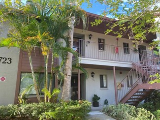 723 83rd Ave N Unit 201, Saint Petersburg, FL 33702
