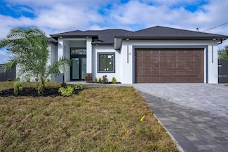 12 SE 17th Ave, Cape Coral, FL 33990