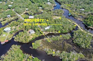 6760 S Beagle Dr, Homosassa, FL 34448