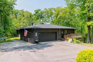 8680 Bennett St SE, Ada, MI 49301