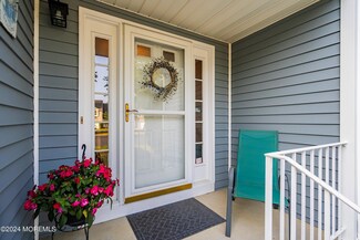 45 Whitesands Way Unit T45, Little Silver, NJ 07739