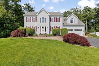 102 Saddleworth Way, Middleboro, MA 02346