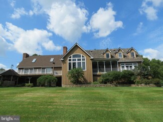 2425 Roarty Rd, Dunkirk, MD 20754