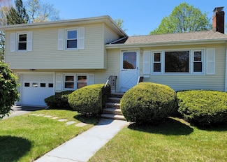 3 Alice Rd, Randolph, MA 02368