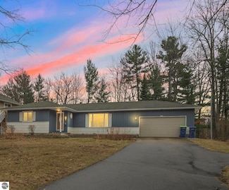 838 E South Airport Rd, Traverse City, MI 49686