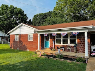 90 Windol St, Mc Kenzie, TN 38201