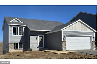 7497 147 Ln NW, Ramsey, MN 55303