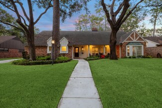 12110 Taylorcrest Rd, Houston, TX 77024