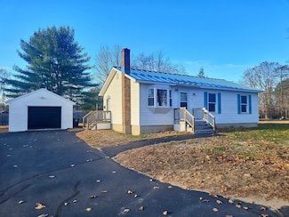 154 Victory Dr, Franklin, NH 03235