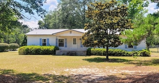 1580 Cheraw Rd, Cassatt, SC 29032