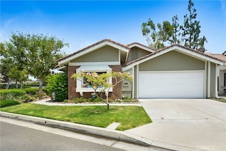 2671 N River Trail Rd, Orange, CA 92865