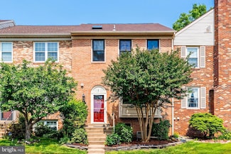 3959 Rosebay Ct, Fairfax, VA 22033