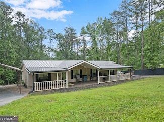 679 Suttles Rd, Martin, GA 30557