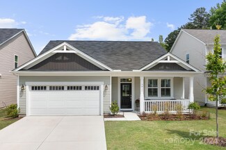 5027 Colline Ct, Charlotte, NC 28216