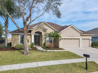 125 Viola Dr, Auburndale, FL 33823