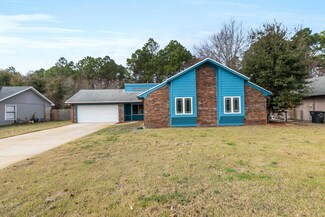 614 Avenue de La Dauphine de La da, Mary Esther, FL 32569