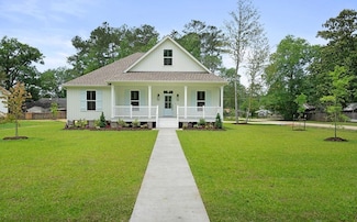 71137 Sanders St, Abita Springs, LA 70420