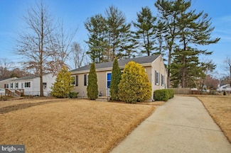 124 Roselawn Rd, Annapolis, MD 21403