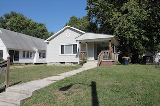2230 E 67th Terrace, Kansas City, MO 64132