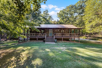 450 Pinson Ln, Big Sandy, TN 38221