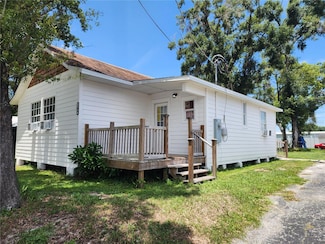 106 W Bates St, Plant City, FL 33563
