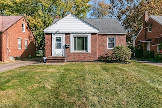 335 E 257th St, Euclid, OH 44132