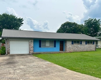 107 Burkle Ave, Poteau, OK 74953